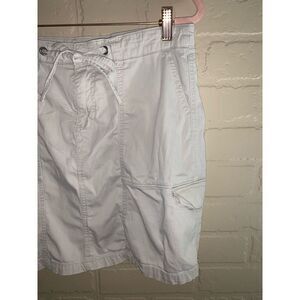 Vintage 90’s Y2K Khaki Cargo Skort Size 4‎